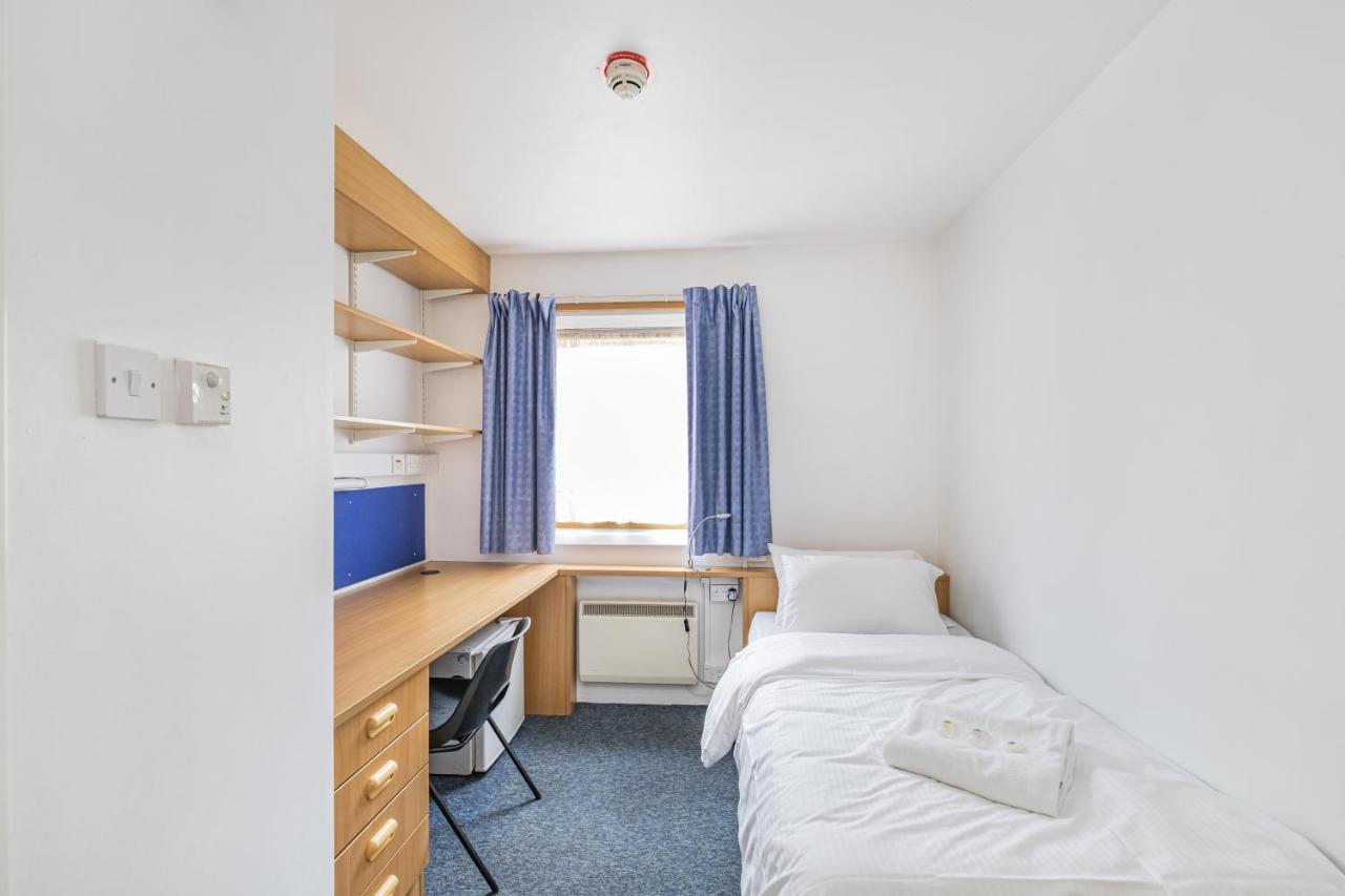 Vibrant Ensuite Rooms, Hatfield - Sk 外观 照片