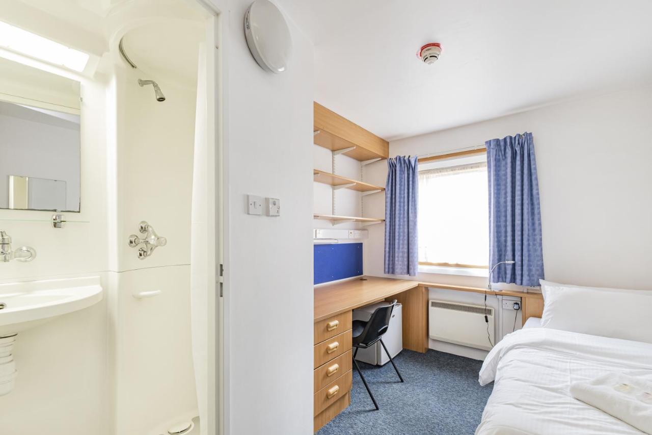 Vibrant Ensuite Rooms, Hatfield - Sk 外观 照片