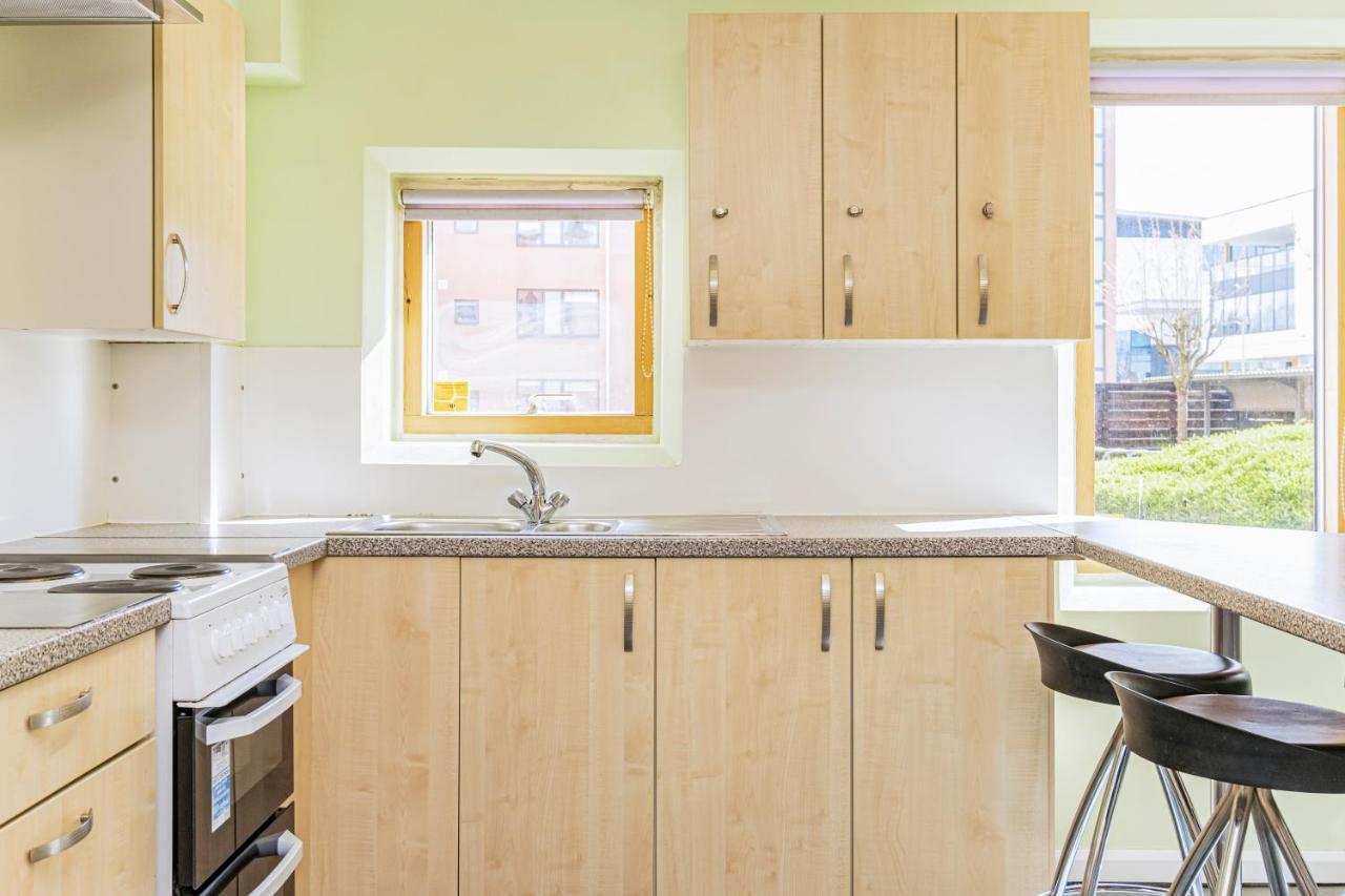 Vibrant Ensuite Rooms, Hatfield - Sk 外观 照片