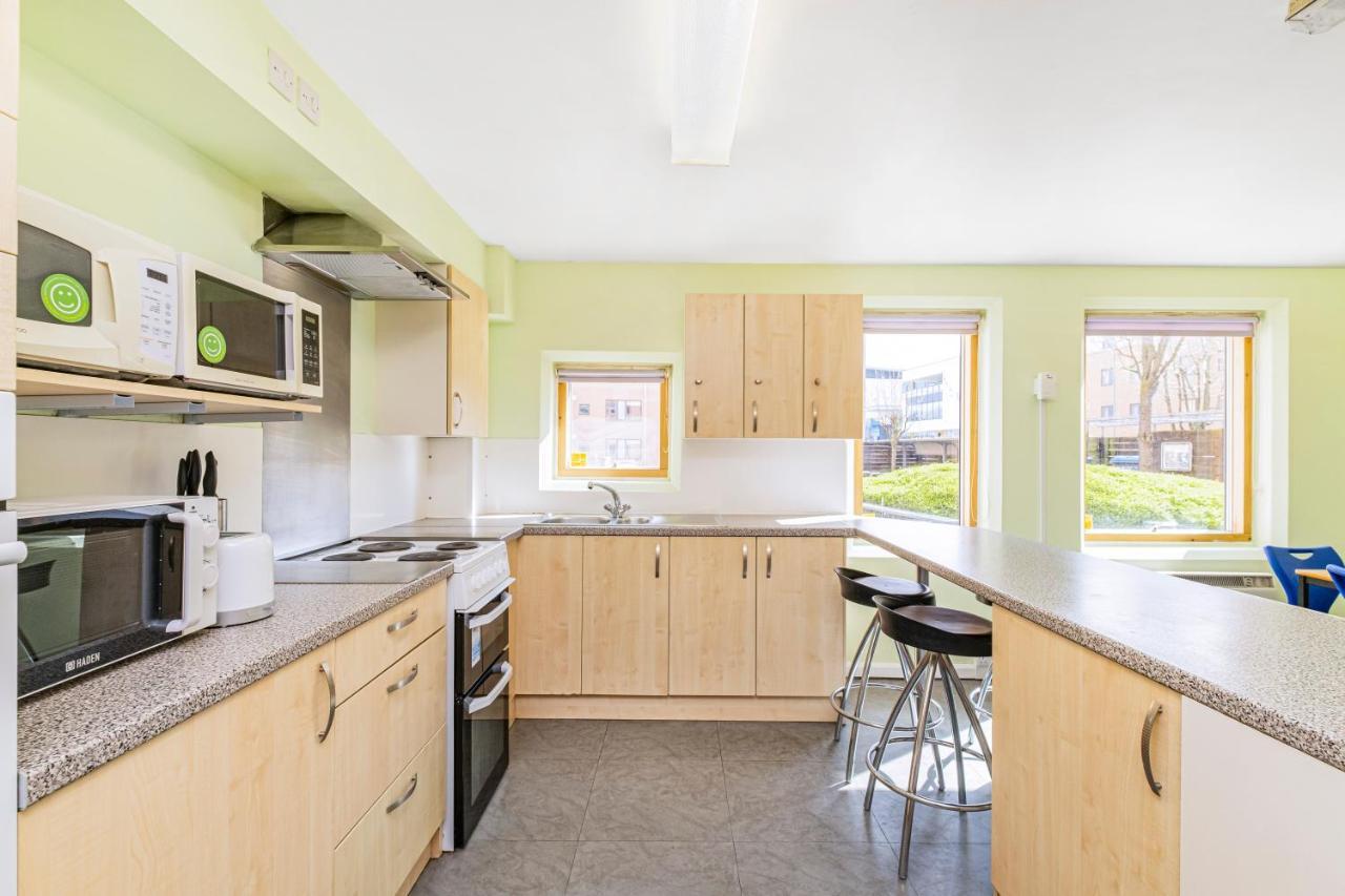 Vibrant Ensuite Rooms, Hatfield - Sk 外观 照片